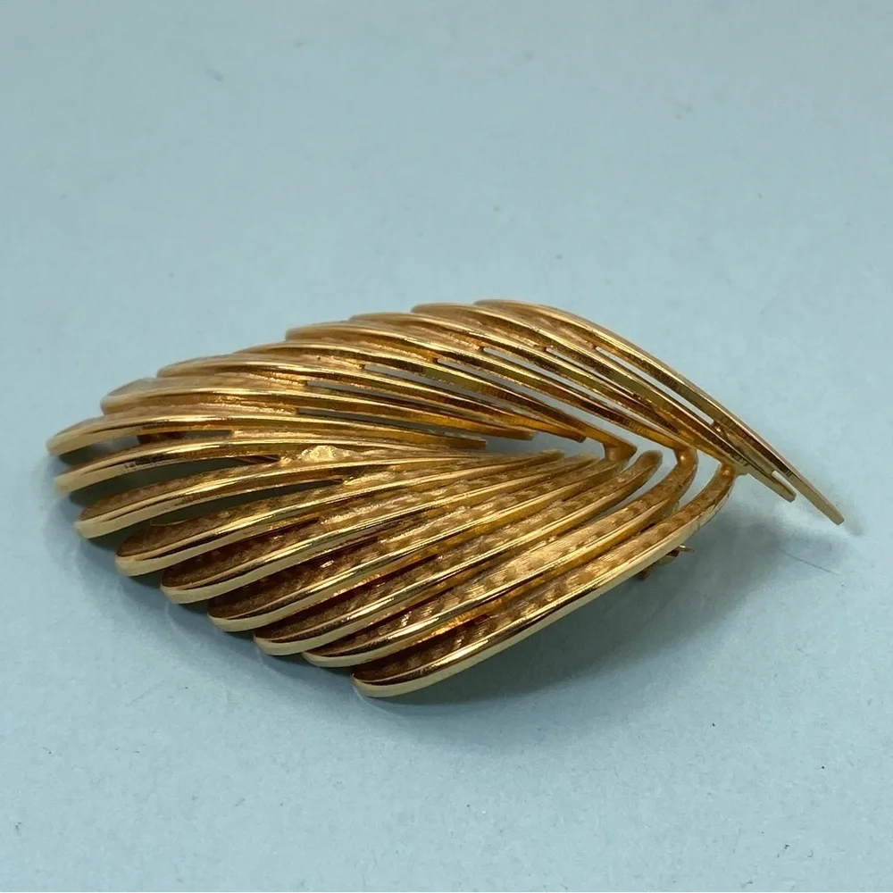 N/A vintage goldtone